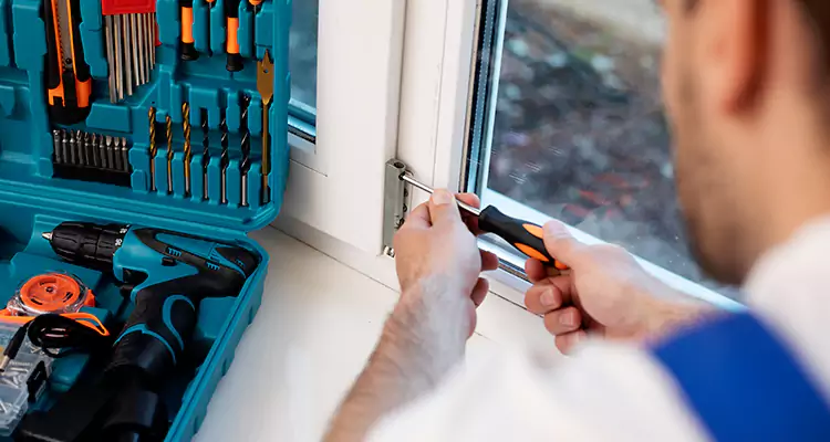 Mirrored Sliding Doors Replacement Expert in Brent, FL